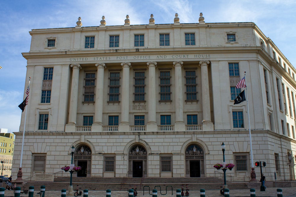 Federal building